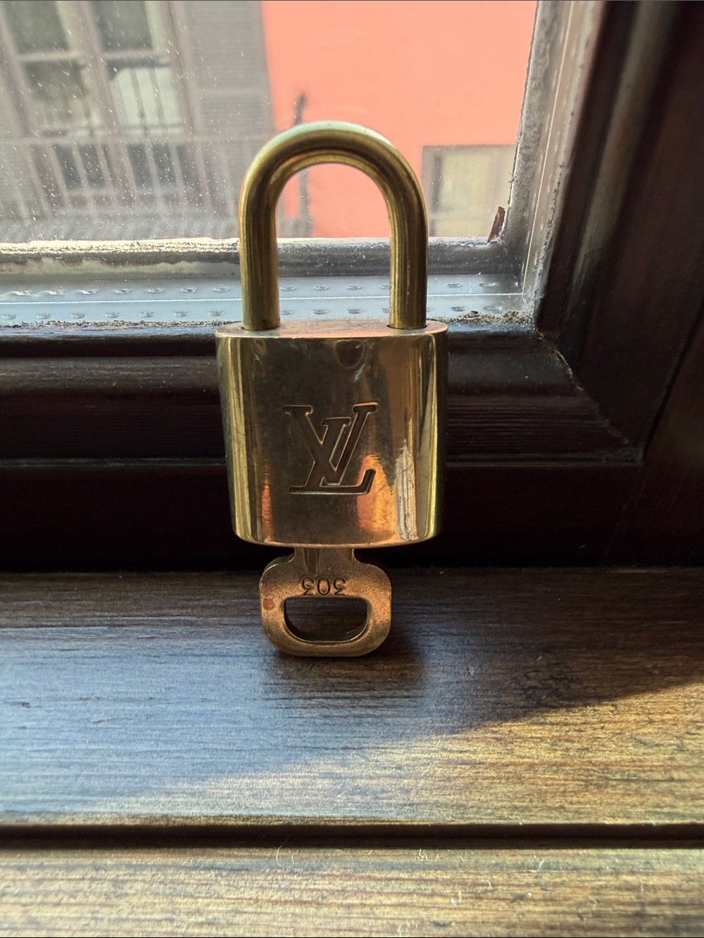 “Authentic Louis Vuitton Lock And Key Set